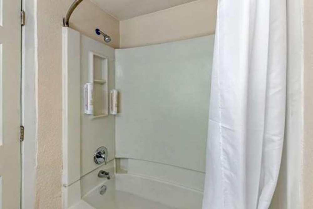 Suburban Studios Image 26